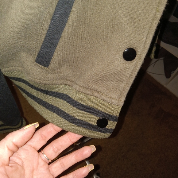 Dean Grace jacket - Picture 2 of 8